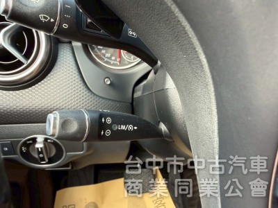 2015 A180 跑十萬多公里 原鈑件