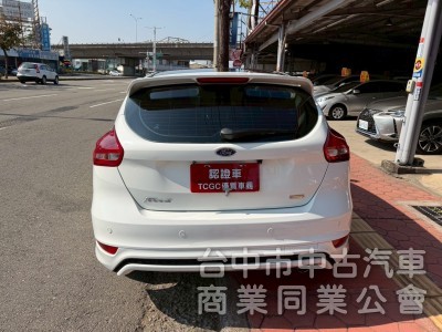 2017 Focus 時尚版跑七萬多公里