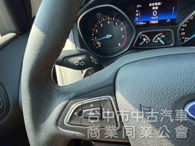 2017 Focus 時尚版跑七萬多公里