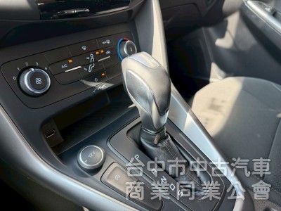 2017 Focus 時尚版跑七萬多公里