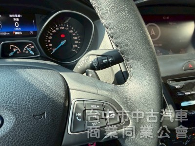 2017 Focus 時尚版跑七萬多公里