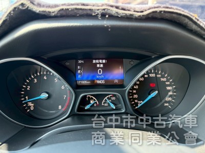 2017 Focus 時尚版跑七萬多公里