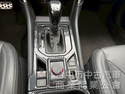 2018 Forester 跑七萬多公里