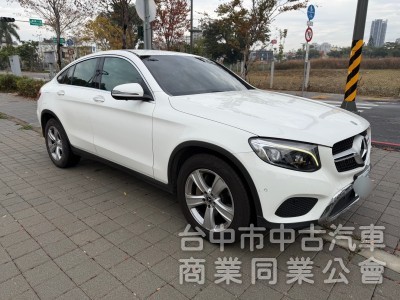 2017 GLC250 Coupe 跑六萬多公里