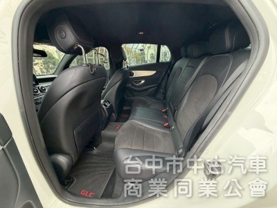 2017 GLC250 Coupe 跑六萬多公里
