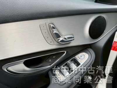 2017 GLC250 Coupe 跑六萬多公里