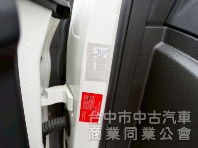 2017 GLC250 Coupe 跑六萬多公里