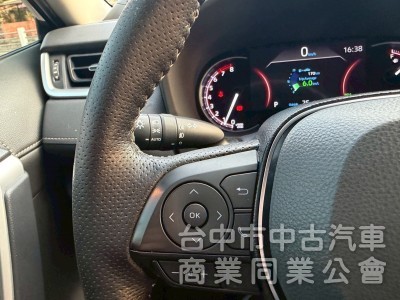 2019 Rav4 2.0旗艦跑三萬多