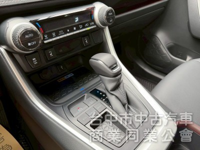 2025 Rav4 2.0旗艦新車