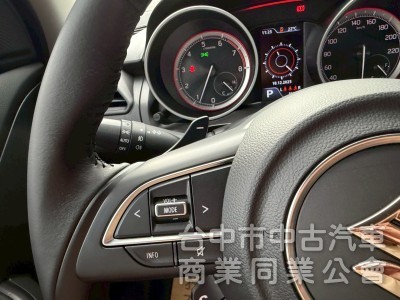 2022 Swift 1.2油電 跑五千多公里