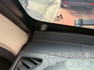 2023 得利卡廂型車 8人座自排