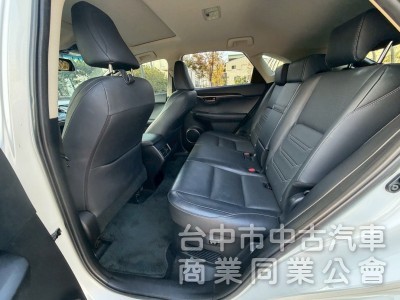 2015 NX200t旗艦跑八萬多公里