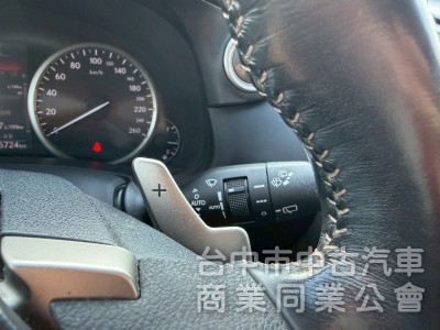 2015 NX200t旗艦跑八萬多公里