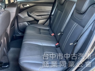 Ford Focus 4D 2014款 CVT 1.6運動型 實車實價 皮椅 定速 雙區恆溫 日行燈 代步車  4安氣囊