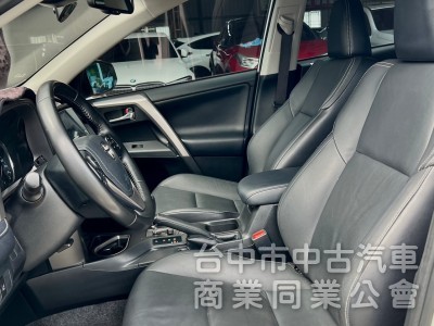 Toyota RAV4 2018款 自排 2.0L 尊爵 低里程 ACC 恆溫 免KEY 倒顯 電動座椅 已認證 全額貸