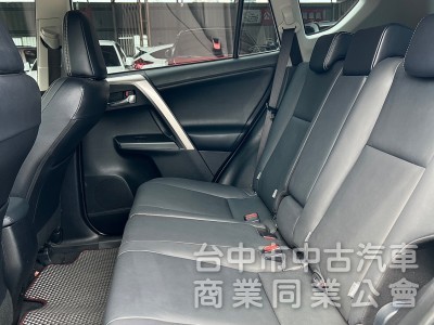 Toyota RAV4 2018款 自排 2.0L 尊爵 低里程 ACC 恆溫 免KEY 倒顯 電動座椅 已認證 全額貸