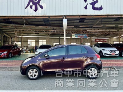 Toyota Yaris 2011款 自排 1.5L 小鴨 YARIS 代步車 省油 便宜賣 可超貸 可全額貸