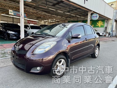 Toyota Yaris 2011款 自排 1.5L 小鴨 YARIS 代步車 省油 便宜賣 可超貸 可全額貸