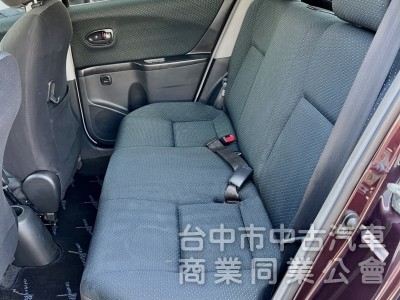 Toyota Yaris 2011款 自排 1.5L 小鴨 YARIS 代步車 省油 便宜賣 可超貸 可全額貸