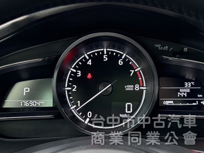 Mazda 3 2018款 自手排 2.0L 魂動馬3 GPS 一手車 尊榮安全款 4D 認證車 原版件 可全額貸