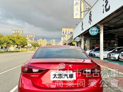 Mazda 3 2018款 自手排 2.0L 魂動馬3 GPS 一手車 尊榮安全款 4D 認證車 原版件 可全額貸