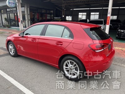 Mercedes-Benz A-Class A180 2020款 手自排 1.3L AMG 原鈑件 原廠保養 里程超少