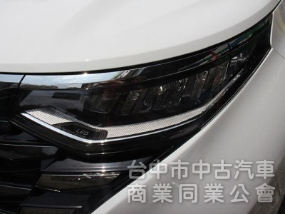 正23年領牌CUSTIN GLT-B VIP 全景天窗 四座通風加熱座椅 電動尾門 雙電動滑門 後座電動椅 ACC 盲點