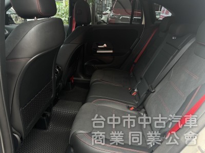 AMG GLA35✅總代理選配14萬✅稀有23P跟車✅AMG空力套件✅夜色套件✅U88旋鈕✅電子懸吊✅原廠保養✅原鈑原漆