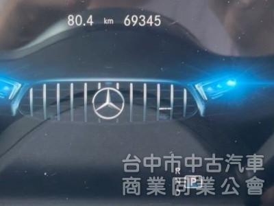 AMG GLA35✅總代理選配14萬✅稀有23P跟車✅AMG空力套件✅夜色套件✅U88旋鈕✅電子懸吊✅原廠保養✅原鈑原漆