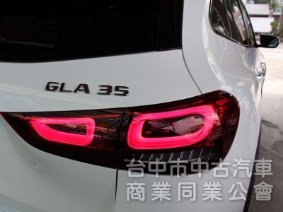 AMG GLA35✅總代理選配14萬✅稀有23P跟車✅AMG空力套件✅夜色套件✅U88旋鈕✅電子懸吊✅原廠保養✅原鈑原漆