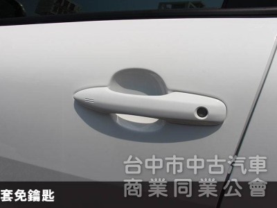 正24年出廠油電版✅全車原鈑件✅可全額貸✅新車利率✅改款影音系統✅無線CARPLAY✅全套免鑰匙✅全彩儀表版✅新車保固中
