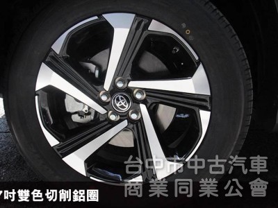 正24年出廠⭕市場熱門小休旅✅酷動版✅倒車顯影✅免鑰匙✅ACC跟車✅CARPLAY連接✅全車原鈑原漆✅可全貸✅新車利率