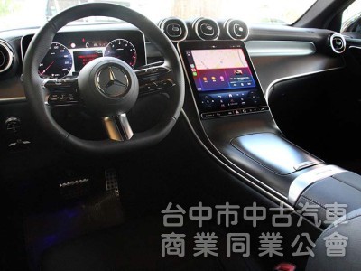 正2024年⭕四輪傳動⭕全車原漆⭕僅跑2萬✅就是新車✅價格更大優惠✅全景天窗⭕AMG⭕P20⭕新車利率⭕可全貸