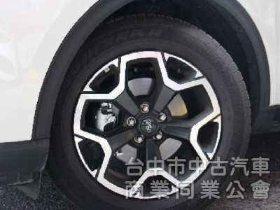 正24年出廠⭕超低里程8000KM⭕全車如新原鈑原漆✅ 360環景✅ B&o音響✅盲點偵測✅電動尾門✅無線充電✅抬頭顯示