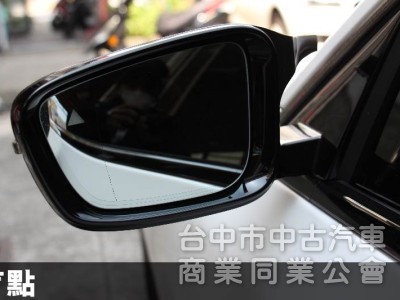 正22年出廠420I COUPE⭕全車消光白貼膜⭕小改款尾燈⭕原鈑件✅黃金眼大燈✅水晶排檔桿✅5AU輔助✅外觀空力套件✅