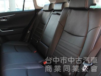 ✅正2024出廠⭕可全貸⭕現買省價差✅就是新車✅液晶儀表✅無線carplay ✅電動椅✅電子後視鏡含紀錄✅電尾門