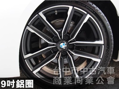 正22年出廠420I COUPE⭕全車消光白貼膜⭕小改款尾燈⭕原鈑件✅黃金眼大燈✅水晶排檔桿✅5AU輔助✅外觀空力套件✅