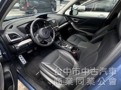 最頂規I-S版⭕小改款全套LV2跟車✅車道置中輔助✅電動天窗✅電尾門✅18吋鋁圈✅ACC跟車✅原廠保養✅原廠保固✅可全貸