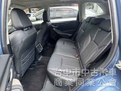 最頂規I-S版⭕小改款全套LV2跟車✅車道置中輔助✅電動天窗✅電尾門✅18吋鋁圈✅ACC跟車✅原廠保養✅原廠保固✅可全貸