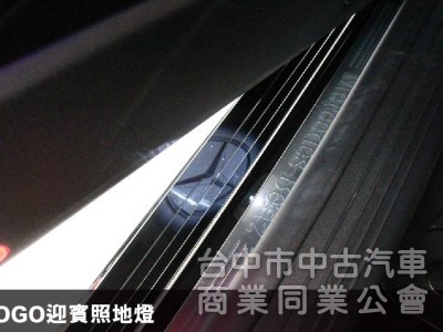 正22年出廠✅就要4MATIC四輪傳動✅正23P輔助✅雙10.25吋螢幕✅環景✅ACC跟車✅夜色✅全景天窗✅新車利率