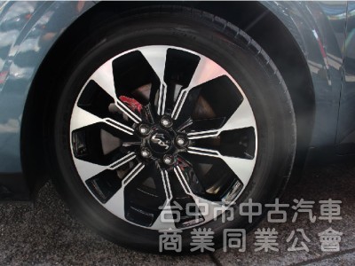 ⭕市場超稀有⭕頂級版七人座✅360環景✅BOSE音響✅四座通風加熱座椅✅雙天窗✅雙電滑門✅後座電動腳拖⭕實車在店⭕全額貸