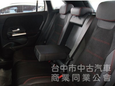 ⭕23年⭕全網最低價✅AMG✅四輪傳動✅239跟車✅多光束頭燈✅全景天窗✅雙記憶座椅⭕新車利率✅未領牌