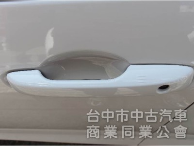  正2025出廠全台最低價⭕全車原漆原鈑件✅油電版✅實車實價刊登✅原廠保固中⭕摸門免鑰匙✅盲點偵測⭕新車利率⭕可全貸