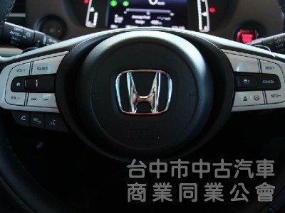 正2025出廠全台最低價⭕全車原漆原鈑件✅油電版✅實車實價刊登✅原廠保固中⭕摸門免鑰匙✅盲點偵測⭕新車利率⭕可全貸