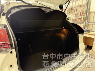 ⭕市場唯一⭕正25年出廠落地新車⭕樂咖特仕版 ✅全車黑化套件 ✅JBL音響✅360環景 ✅恆溫空調 ✅黑色尾翼⭕實車在店