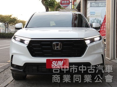 ⭕正25年出廠S版⭕僅跑6000根本就是新車⭕全車原漆原鈑件✅可全額貸✅新車利率✅電尾門⭕LV2跟車⭕盲點偵測⭕電動椅