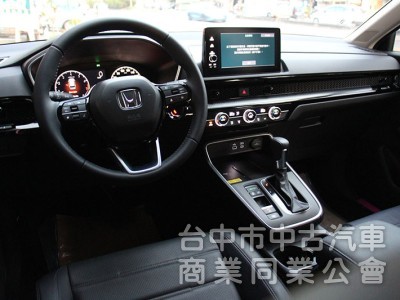 ⭕正25年出廠S版⭕僅跑6000根本就是新車⭕全車原漆原鈑件✅可全額貸✅新車利率✅電尾門⭕LV2跟車⭕盲點偵測⭕電動椅