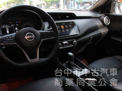 ⭕市場唯一⭕正25年出廠落地新車⭕樂咖特仕版 ✅全車黑化套件 ✅JBL音響✅360環景 ✅恆溫空調 ✅黑色尾翼⭕實車在店