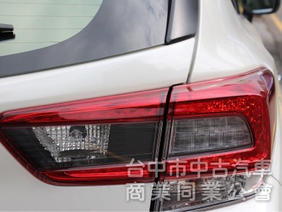 ✅市場最低價⭕四輪驅動小休旅⭕ACC跟車⭕倒車顯影⭕盲點⭕全時四驅⭕電動尾門⭕無線CARPLAY✅全車原鈑件✅可全額貸