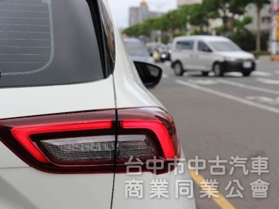 正25年⭕超低里程8000KM⭕根本新車⭕原鈑原漆✅ 360環景✅ B&o音響✅盲點✅電尾門✅無線充✅抬頭顯示⭕可全貸!